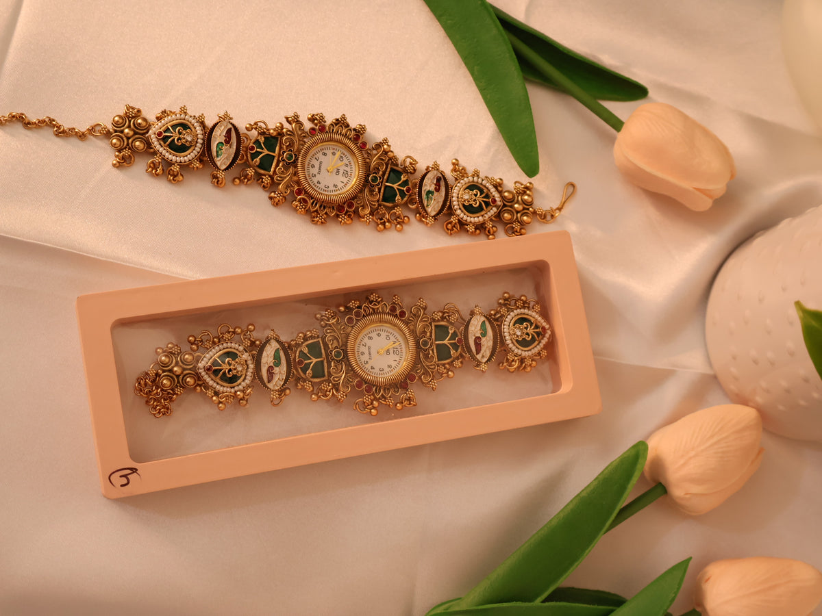 Kundan Heritage Watch