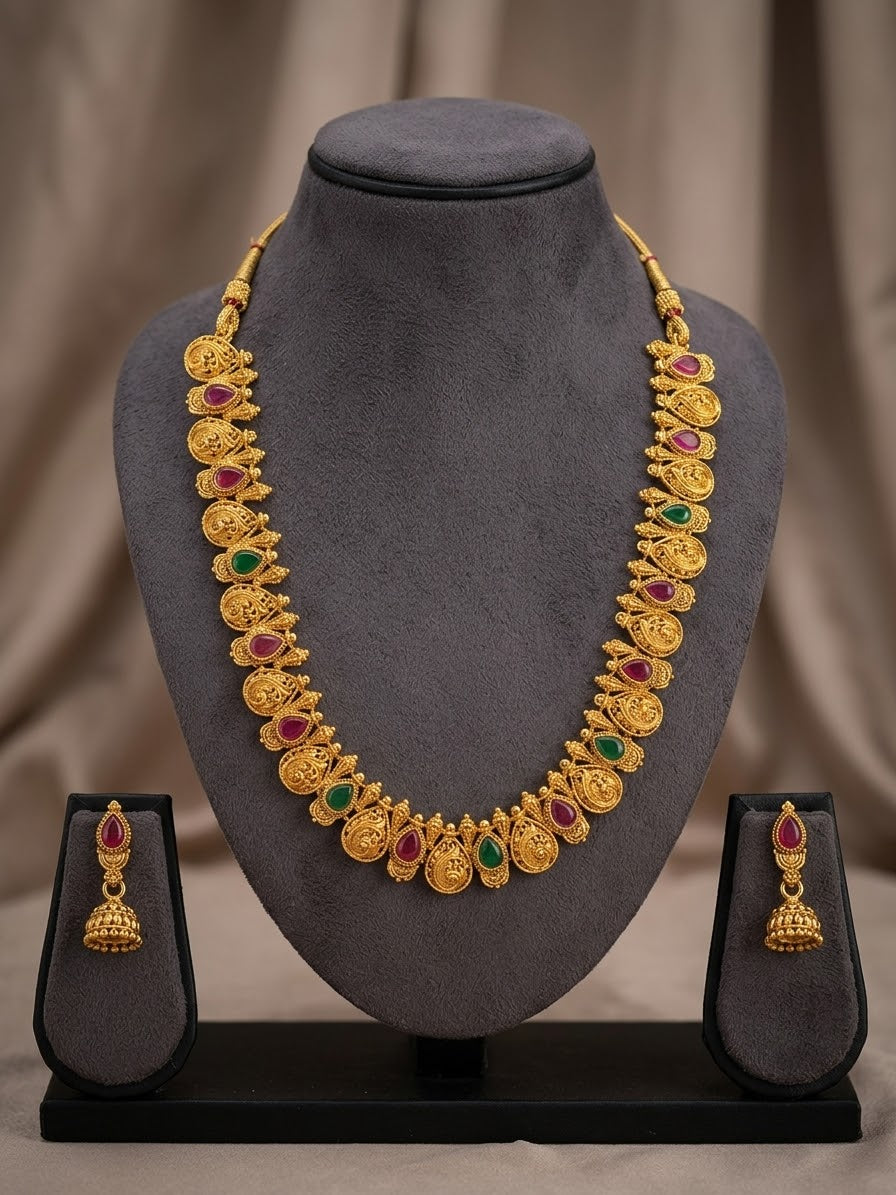 Manga Necklace Set