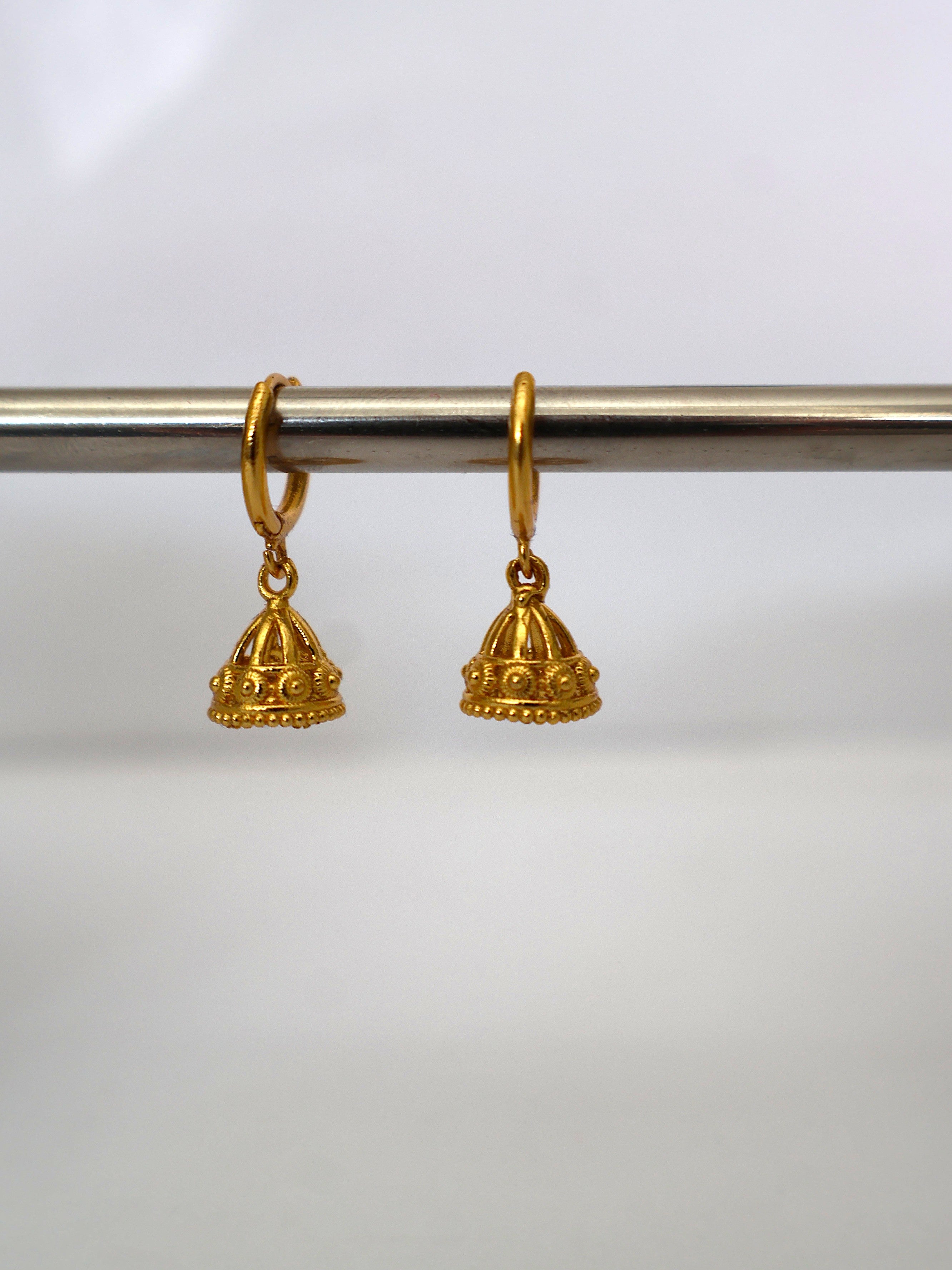 Raya jhumka